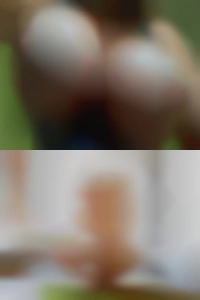 People spanking in SC nude.
